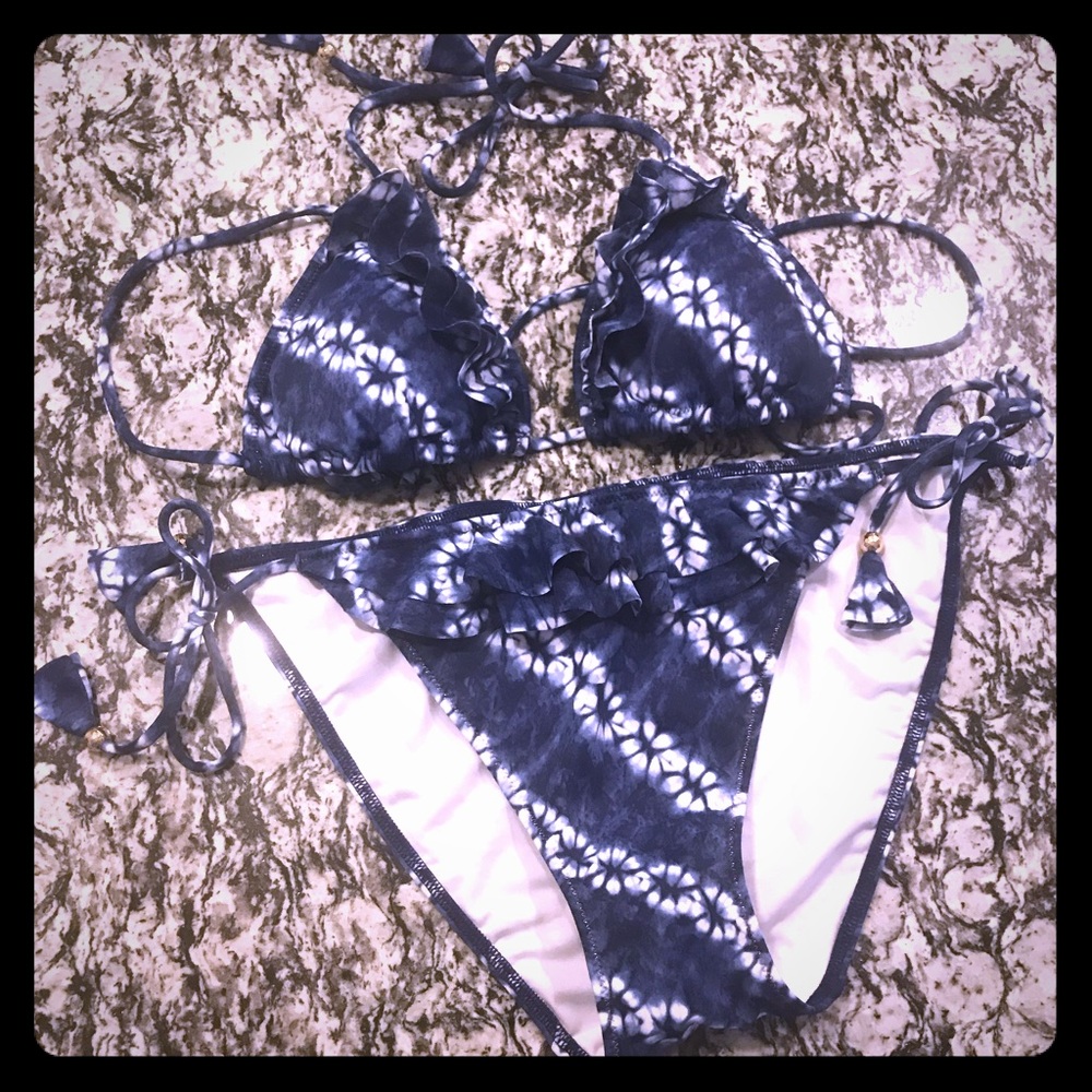 Victoria’s Secret String Bikini